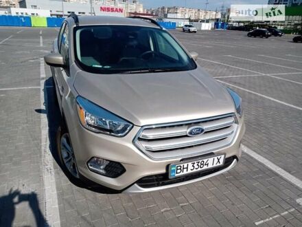 Форд Ескейп 2017 у Одесі на Automoto.ua Бежевий Форд Ескейп, об'ємом двигуна 1.5 л та пробігом 40 тис. км за 14300 $, фото 1 на Automoto.ua