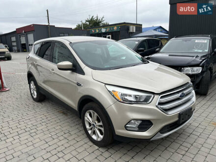 Бежевый Форд Эскейп, объемом двигателя 1.5 л и пробегом 158 тыс. км за 8999 $, фото 1 на Automoto.ua