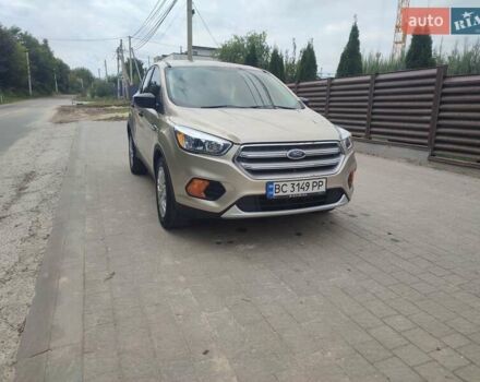Бежевий Форд Ескейп, об'ємом двигуна 2.5 л та пробігом 89 тис. км за 12700 $, фото 1 на Automoto.ua
