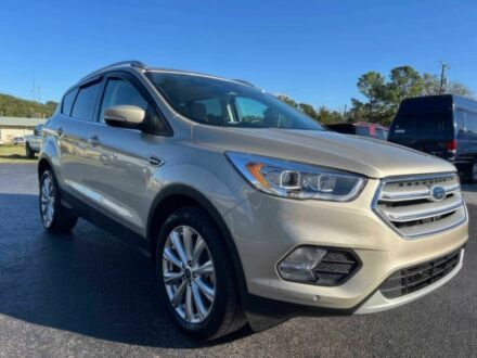 Бежевий Форд Ескейп, об'ємом двигуна 2 л та пробігом 45 тис. км за 8800 $, фото 1 на Automoto.ua