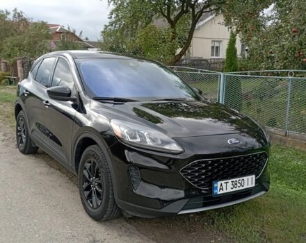 Черный Форд Эскейп, объемом двигателя 2.5 л и пробегом 99 тыс. км за 20100 $, фото 3 на Automoto.ua