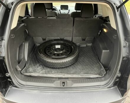 Черный Форд Эскейп, объемом двигателя 2.5 л и пробегом 203 тыс. км за 11000 $, фото 10 на Automoto.ua