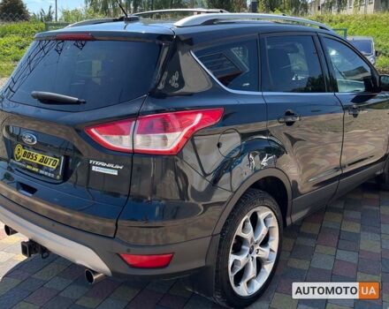 Черный Форд Эскейп, объемом двигателя 2 л и пробегом 186 тыс. км за 13500 $, фото 4 на Automoto.ua