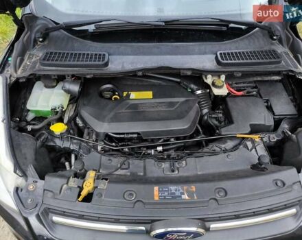Черный Форд Эскейп, объемом двигателя 1.6 л и пробегом 165 тыс. км за 10900 $, фото 8 на Automoto.ua