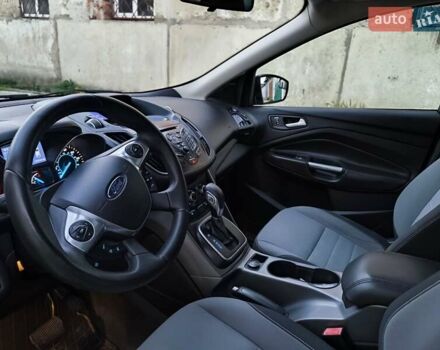 Черный Форд Эскейп, объемом двигателя 1.6 л и пробегом 165 тыс. км за 10900 $, фото 12 на Automoto.ua