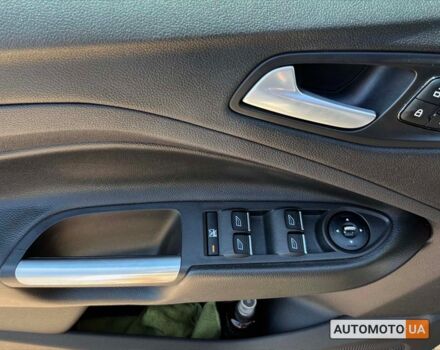 Черный Форд Эскейп, объемом двигателя 2 л и пробегом 186 тыс. км за 13500 $, фото 11 на Automoto.ua