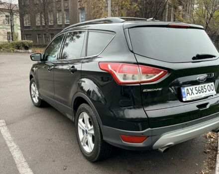 Черный Форд Эскейп, объемом двигателя 1.6 л и пробегом 182 тыс. км за 9500 $, фото 3 на Automoto.ua