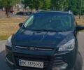 Черный Форд Эскейп, объемом двигателя 2 л и пробегом 161 тыс. км за 8519 $, фото 1 на Automoto.ua