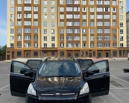 Черный Форд Эскейп, объемом двигателя 2 л и пробегом 218 тыс. км за 9800 $, фото 7 на Automoto.ua