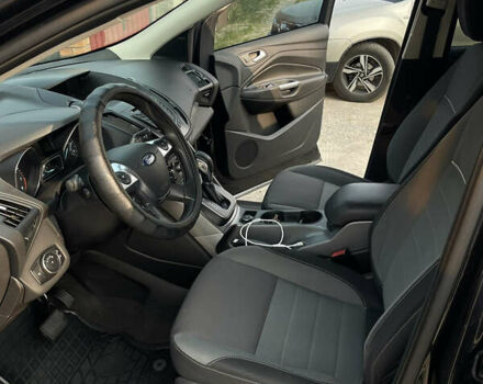 Черный Форд Эскейп, объемом двигателя 2 л и пробегом 167 тыс. км за 10500 $, фото 9 на Automoto.ua