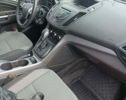 Форд Ескейп 2013 у Сумах на Automoto.ua Чорний Форд Ескейп, об'ємом двигуна 1.6 л та пробігом 160 тис. км за 10300 $, фото 4 на Automoto.ua