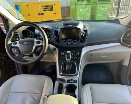 Черный Форд Эскейп, объемом двигателя 1.6 л и пробегом 201 тыс. км за 11500 $, фото 11 на Automoto.ua