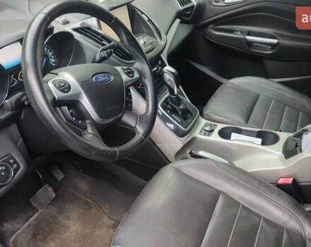 Черный Форд Эскейп, объемом двигателя 0 л и пробегом 215 тыс. км за 9500 $, фото 2 на Automoto.ua