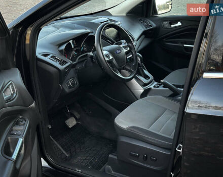 Черный Форд Эскейп, объемом двигателя 2 л и пробегом 189 тыс. км за 9500 $, фото 11 на Automoto.ua