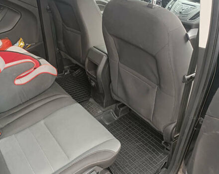 Форд Ескейп 2013 у Сумах на Automoto.ua Чорний Форд Ескейп, об'ємом двигуна 1.6 л та пробігом 160 тис. км за 10300 $, фото 3 на Automoto.ua