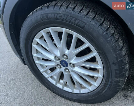 Черный Форд Эскейп, объемом двигателя 2.5 л и пробегом 136 тыс. км за 11900 $, фото 32 на Automoto.ua