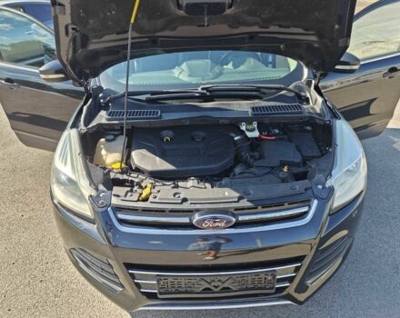 Черный Форд Эскейп, объемом двигателя 2 л и пробегом 131 тыс. км за 11200 $, фото 14 на Automoto.ua