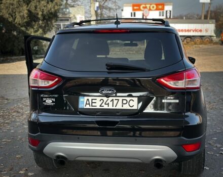 Черный Форд Эскейп, объемом двигателя 2 л и пробегом 190 тыс. км за 9500 $, фото 7 на Automoto.ua