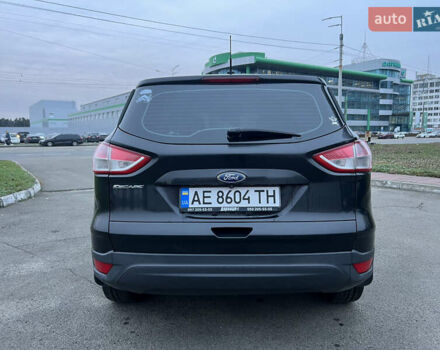 Черный Форд Эскейп, объемом двигателя 2.5 л и пробегом 136 тыс. км за 11900 $, фото 7 на Automoto.ua