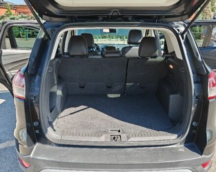 Черный Форд Эскейп, объемом двигателя 2 л и пробегом 131 тыс. км за 11200 $, фото 21 на Automoto.ua