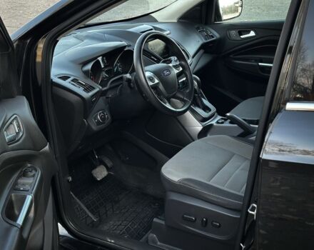 Черный Форд Эскейп, объемом двигателя 2 л и пробегом 190 тыс. км за 9500 $, фото 11 на Automoto.ua