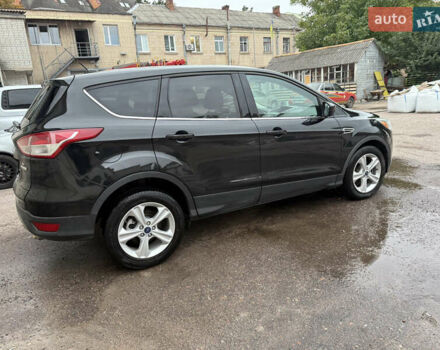 Черный Форд Эскейп, объемом двигателя 1.6 л и пробегом 207 тыс. км за 10000 $, фото 4 на Automoto.ua