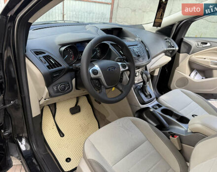 Черный Форд Эскейп, объемом двигателя 1.6 л и пробегом 207 тыс. км за 9200 $, фото 16 на Automoto.ua