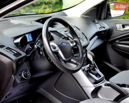 Форд Ескейп 2014 у Києві на Automoto.ua Чорний Форд Ескейп, об'ємом двигуна 1.6 л та пробігом 160 тис. км за 10800 $, фото 12 на Automoto.ua