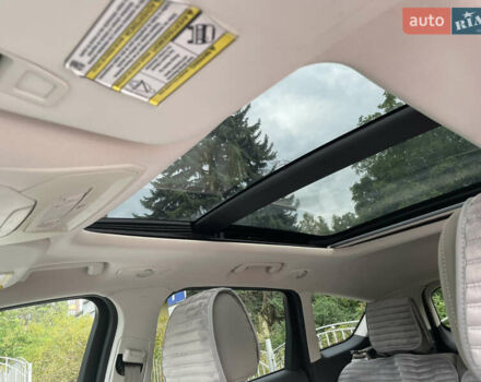 Черный Форд Эскейп, объемом двигателя 1.6 л и пробегом 190 тыс. км за 10900 $, фото 4 на Automoto.ua