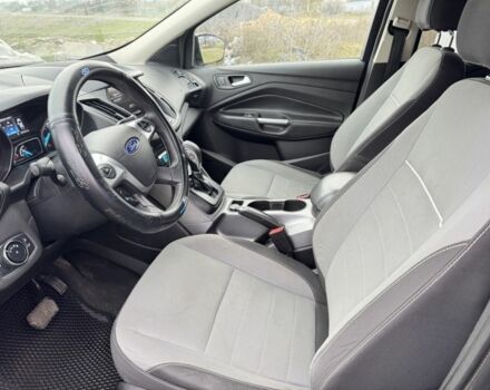 Черный Форд Эскейп, объемом двигателя 1.6 л и пробегом 270 тыс. км за 10700 $, фото 19 на Automoto.ua