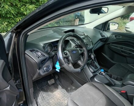 Черный Форд Эскейп, объемом двигателя 0 л и пробегом 195 тыс. км за 6900 $, фото 5 на Automoto.ua