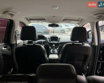 Черный Форд Эскейп, объемом двигателя 1.6 л и пробегом 145 тыс. км за 13000 $, фото 12 на Automoto.ua