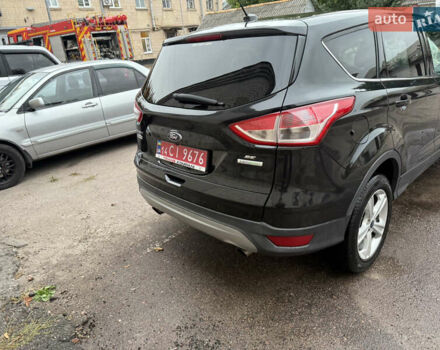 Черный Форд Эскейп, объемом двигателя 1.6 л и пробегом 207 тыс. км за 10000 $, фото 6 на Automoto.ua