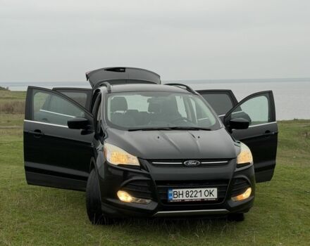 Черный Форд Эскейп, объемом двигателя 1.6 л и пробегом 270 тыс. км за 10700 $, фото 3 на Automoto.ua