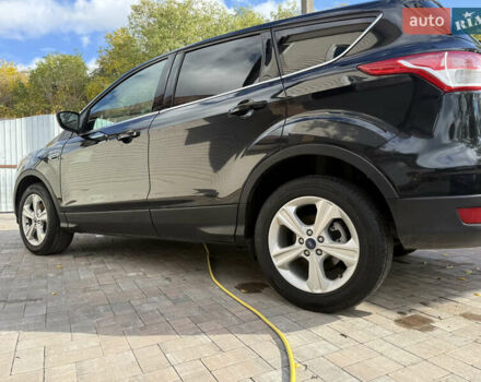 Черный Форд Эскейп, объемом двигателя 1.6 л и пробегом 207 тыс. км за 9200 $, фото 9 на Automoto.ua