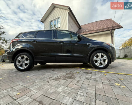 Черный Форд Эскейп, объемом двигателя 1.6 л и пробегом 207 тыс. км за 9200 $, фото 5 на Automoto.ua