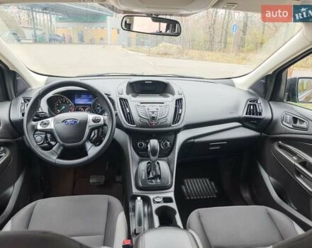 Черный Форд Эскейп, объемом двигателя 2.5 л и пробегом 214 тыс. км за 11999 $, фото 19 на Automoto.ua