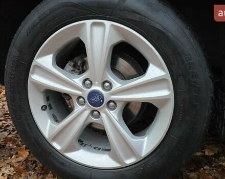 Черный Форд Эскейп, объемом двигателя 2 л и пробегом 122 тыс. км за 12000 $, фото 58 на Automoto.ua