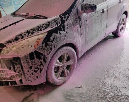 Черный Форд Эскейп, объемом двигателя 2 л и пробегом 197 тыс. км за 12000 $, фото 3 на Automoto.ua