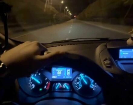 Черный Форд Эскейп, объемом двигателя 2 л и пробегом 197 тыс. км за 11500 $, фото 1 на Automoto.ua