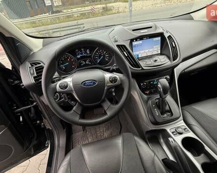 Черный Форд Эскейп, объемом двигателя 1.6 л и пробегом 148 тыс. км за 14250 $, фото 20 на Automoto.ua