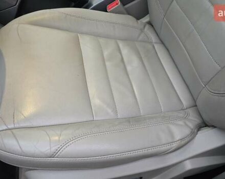 Черный Форд Эскейп, объемом двигателя 2 л и пробегом 122 тыс. км за 12000 $, фото 32 на Automoto.ua