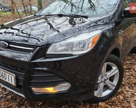 Черный Форд Эскейп, объемом двигателя 2 л и пробегом 122 тыс. км за 12000 $, фото 2 на Automoto.ua