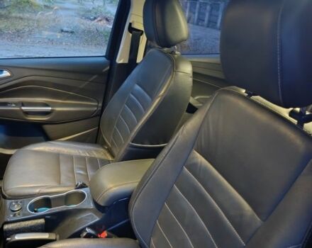 Черный Форд Эскейп, объемом двигателя 1.6 л и пробегом 130 тыс. км за 14000 $, фото 8 на Automoto.ua