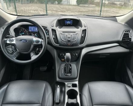 Черный Форд Эскейп, объемом двигателя 2.5 л и пробегом 126 тыс. км за 11800 $, фото 2 на Automoto.ua