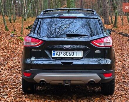 Черный Форд Эскейп, объемом двигателя 2 л и пробегом 122 тыс. км за 12000 $, фото 16 на Automoto.ua