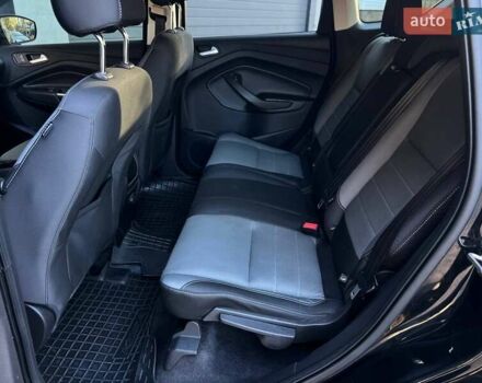 Черный Форд Эскейп, объемом двигателя 2.49 л и пробегом 133 тыс. км за 9900 $, фото 12 на Automoto.ua