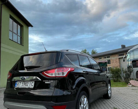 Чорний Форд Ескейп, об'ємом двигуна 1.6 л та пробігом 300 тис. км за 10000 $, фото 5 на Automoto.ua