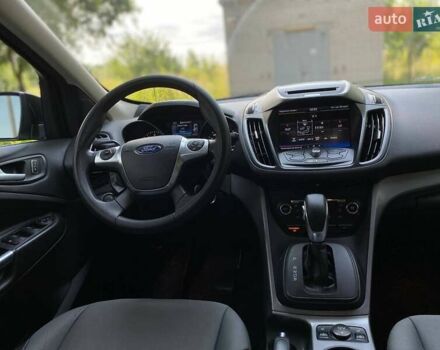 Форд Эскейп 2015 в Киеве на Automoto.ua Черный Форд Эскейп, объемом двигателя 1.6 л и пробегом 132 тыс. км за 10490 $, фото 40 на Automoto.ua