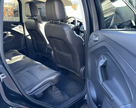 Черный Форд Эскейп, объемом двигателя 2 л и пробегом 95 тыс. км за 12500 $, фото 7 на Automoto.ua